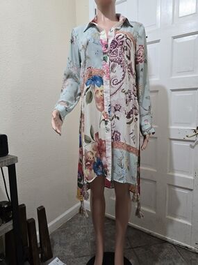 John Mark Pastel Floral Blouse with Dusty Rose Trim